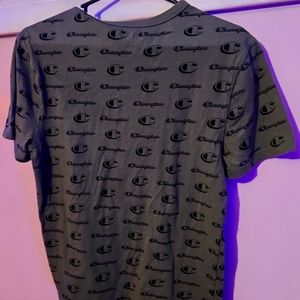 Champion t-shirt